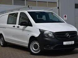 Arktikweiss Gebraucht 2020 Mercedes Vito Van / Kleinbus | 32.999 € (Teuer)