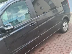 Schwarz Gebraucht 2004 Mercedes Viano Van / Kleinbus | 7.500 €