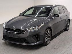 Andere Gebraucht 2020 Kia Ceed Kleinwagen | 18.480 € (Teuer)