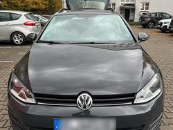 Grau Gebraucht 2015 VW Golf VII Kombi | 6.500 € (Guter Preis)