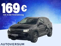 Lackierung schwarz perla nera/ Gebraucht 2023 Opel Grandland X GS Line SUV | 21.985 € (Superpreis)