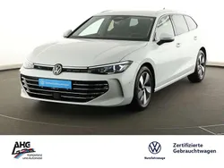 Oryxweiß perlmutteffekt Gebraucht 2025 VW Passat Elegance Kombi | 36.692 € (Guter Preis)