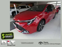 Karmina rot Neu 2025 Toyota Corolla Kombi | 30.590 €