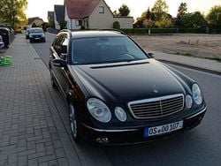 Schwarz Gebraucht 2004 Mercedes E280 Elegance Limousine | 2.800 € (Guter Preis)