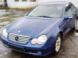 Jaspisblau metalliclack Gebraucht 2002 Mercedes C180 Coupé | 3.400 € (Fairer Preis)