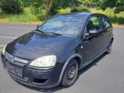 Schwarz Gebraucht 2005 Opel Corsa Edition Kleinwagen | 1.990 € (Etwas zu teuer)