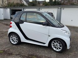 Weiß Gebraucht 2014 Smart ForTwo Coupé Passion Coupé | 8.500 € (Etwas zu teuer)