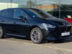 Schwarz Gebraucht 2024 BMW 218 Active Tourer M Sport Van / Kleinbus | 32.900 € (Fairer Preis)