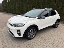 Weiß Gebraucht 2019 Kia Stonic Vision SUV | 12.970 € (Fairer Preis)