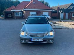 Grau Gebraucht 2006 Mercedes C200 Kombi | 3.750 € (Etwas zu teuer)