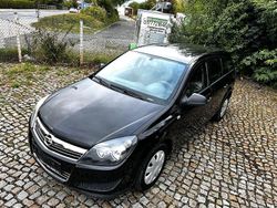 Schwarz Gebraucht 2009 Opel Astra Limousine | 3.100 € (Fairer Preis)