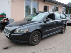Schwarz Gebraucht 2006 Volvo V50 Kinetic Kombi | 990 € (Superpreis)