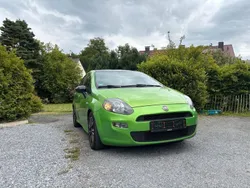 Grün Gebraucht 2012 Fiat Punto S Kleinwagen | 3.000 € (Fairer Preis)