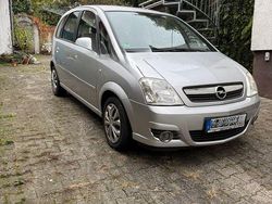 Silber Gebraucht 2006 Opel Meriva Cosmo Van / Kleinbus | 2.999 € (Fairer Preis)