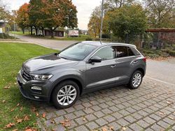 Grau Gebraucht 2018 VW T-Roc SUV | 17.500 € (Fairer Preis)