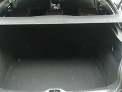 Schwarz Gebraucht 2016 Citroën C4 Cactus Business Class Kleinwagen | 6.000 € (Fairer Preis)