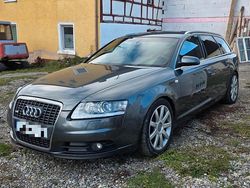 Grau Gebraucht 2006 Audi A6 S-Line Kombi | 5.000 €