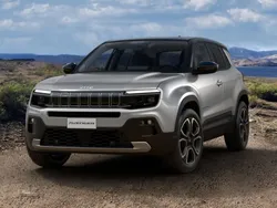 Stone grey, dach schwarz Neu 2025 Jeep Avenger Summit SUV | 34.770 € (Teuer)