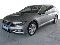 Pyritsilber metallic Gebraucht 2023 VW Passat Elegance Kombi | 29.890 € (Guter Preis)