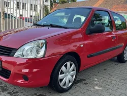 Gebraucht 2009 Renault Clio II Kleinwagen | 599 € (Superpreis)