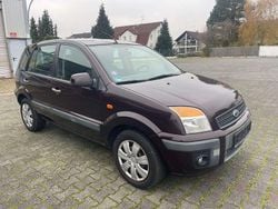 Violet Gebraucht 2010 Ford Fusion Limousine | 1.690 € (Guter Preis)