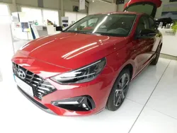Sunset red Gebraucht 2022 Hyundai i30 Edition 30+ Limousine | 23.990 € (Fairer Preis)