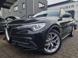 Schwarz Gebraucht 2017 Alfa Romeo Stelvio SUV | 18.800 € (Fairer Preis)