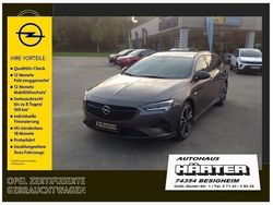 Grau (mondsteingrau) Gebraucht 2022 Opel Insignia Ultimate Kombi | 37.990 €