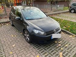 Schwarz Gebraucht 2010 VW Golf VI Highline Kleinwagen | 2.750 € (Fairer Preis)