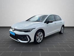 Oryxweiß perlmutteffekt (metallic) Gebraucht 2025 VW Golf VIII Limousine | 35.400 € (Fairer Preis)