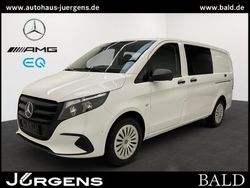 Weiss arktikweiss Gebraucht 2024 Mercedes Vito Van / Kleinbus | 50.992 €