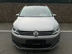 Grau Gebraucht 2010 VW Touran Comfortline Van / Kleinbus | 6.500 € (Etwas zu teuer)