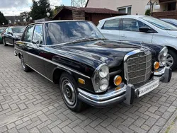 Schwarz Gebraucht 1970 Mercedes 280 Limousine | 15.999 €