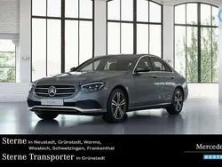 Selenitgrau Gebraucht 2022 Mercedes E300 Avantgarde Limousine | 42.660 € (Teuer)
