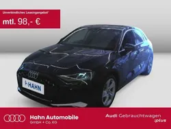 Blau Gebraucht 2024 Audi A3 Sportback Advanced Limousine | 31.930 € (Guter Preis)