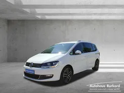 Pure white Gebraucht 2017 VW Sharan Sound Van / Kleinbus | 17.900 € (Guter Preis)
