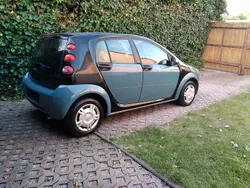 Grau Gebraucht 2005 Smart ForFour Kleinwagen | 2.000 € (Fairer Preis)