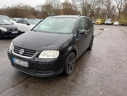 Schwarz Gebraucht 2006 VW Touran Van / Kleinbus | 1.200 € (Guter Preis)