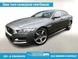 Corris grey metallic Gebraucht 2018 Jaguar XE R-Sport Limousine | 19.405 € (Superpreis)