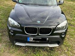 Schwarz Gebraucht 2011 BMW X1 SUV | 11.500 € (Etwas zu teuer)