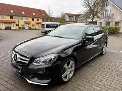 Schwarz Gebraucht 2013 Mercedes E350 AMG line Limousine | 16.800 € (Etwas zu teuer)