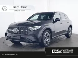 Grau Gebraucht 2024 Mercedes GLC200 AMG SUV | 54.400 € (Fairer Preis)