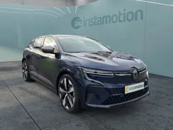 Blau Gebraucht 2022 Renault Mégane Techno Limousine | 29.792 € (Fairer Preis)