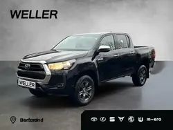 Tiefschwarz mica metallic Neu 2025 Toyota HiLux Comfort Abholung | 43.940 € (Guter Preis)