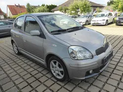 Grau Gebraucht 2004 Toyota Yaris Kleinwagen | 4.490 € (Fairer Preis)
