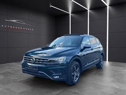 Dark moss green Gebraucht 2018 VW Tiguan Allspace Highline SUV | 24.380 € (Fairer Preis)