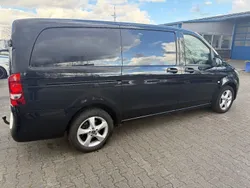 Schwarz Gebraucht 2022 Mercedes Vito Van / Kleinbus | 37.250 € (Guter Preis)