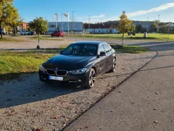 Schwarz Gebraucht 2015 BMW 320 Sport Line Limousine | 18.400 € (Fairer Preis)