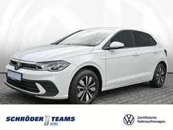 Weiß Gebraucht 2024 VW Polo Move Limousine | 18.980 € (Guter Preis)