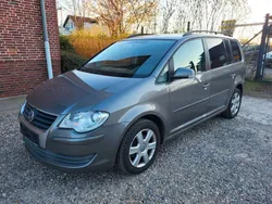 Grau Gebraucht 2008 VW Touran Trendline Van / Kleinbus | 2.000 € (Superpreis)
